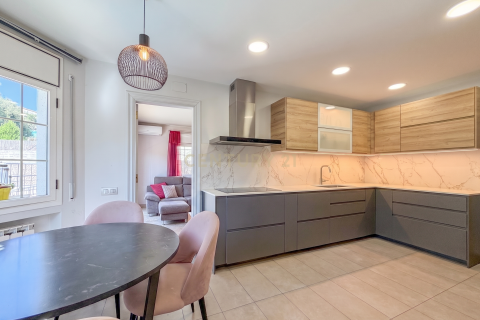 Сasa de 5 dormitorios en venta en Santa Eulalia De Roncana, Barcelona, Cataluña, Spain № 8476 - foto 18
