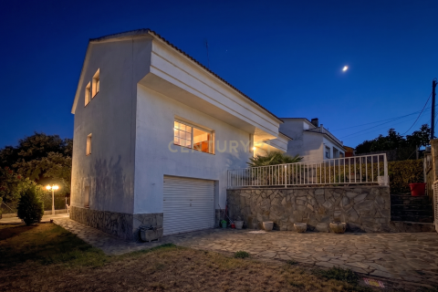Сasa de 5 dormitorios en venta en Santa Eulalia De Roncana, Barcelona, Cataluña, Spain № 8476 - foto 10