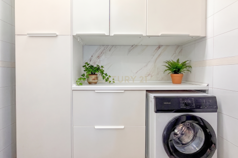 Сasa de 5 dormitorios en venta en Santa Eulalia De Roncana, Barcelona, Cataluña, Spain № 8476 - foto 19