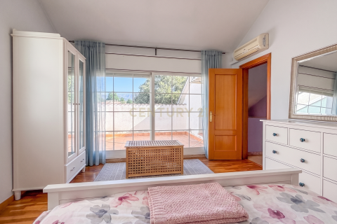 Сasa de 5 dormitorios en venta en Santa Eulalia De Roncana, Barcelona, Cataluña, Spain № 8476 - foto 21