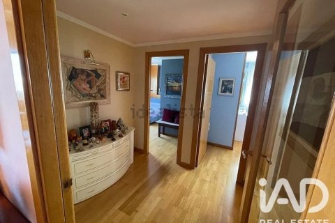 Dúplex de 4 dormitorios en venta en Sant Feliu de Llobregat, Barcelona, Cataluña, Spain № 8300 - foto 11