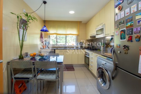 Apartamento de 3 dormitorios en venta en Tossa de Mar, Gerona, Cataluña, Spain № 8295 - foto 5