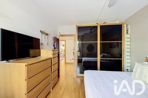 Apartamento de 3 dormitorios en venta en Sant Adria De Besos, Barcelona, Cataluña, Spain № 8296 - foto 20