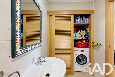 Apartamento de 3 dormitorios en venta en Sant Adria De Besos, Barcelona, Cataluña, Spain № 8296 - foto 29