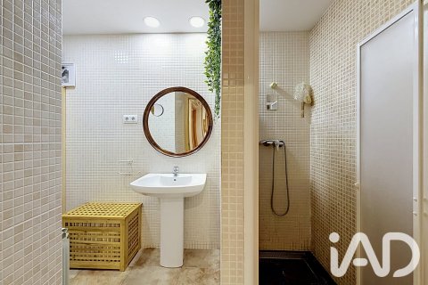 Apartamento de 3 dormitorios en venta en Sant Adria De Besos, Barcelona, Cataluña, Spain № 8296 - foto 15