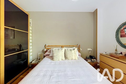 Apartamento de 3 dormitorios en venta en Sant Adria De Besos, Barcelona, Cataluña, Spain № 8296 - foto 18