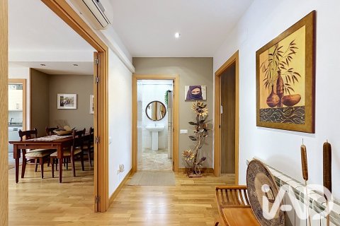 Apartamento de 3 dormitorios en venta en Sant Adria De Besos, Barcelona, Cataluña, Spain № 8296 - foto 14