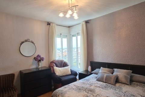 Купить квартиру в Барселона, Испания с 3 спальни, 89м², № 8299 - фото 23