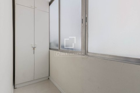 Apartamento de 2 dormitorios en venta en Barcelona, Cataluña, Spain № 4207 - foto 28