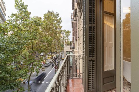 Купить квартиру в Барселона, Испания с 3 спальни, 148м², № 4201 - фото 6