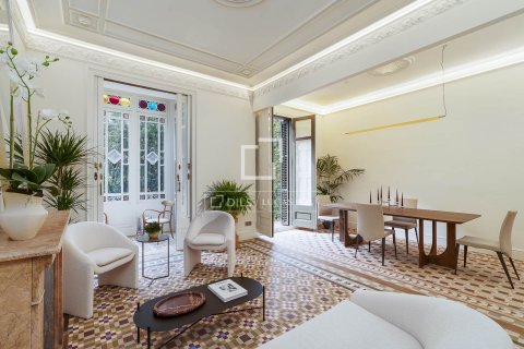 Купить квартиру в Барселона, Испания с 3 спальни, 148м², № 4201 - фото 4