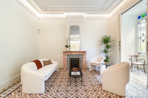 Купить квартиру в Барселона, Испания с 3 спальни, 148м², № 4201 - фото 5