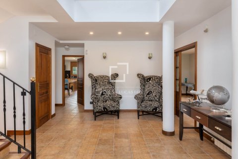 Finca de 5 dormitorios en venta en Montseny, Barcelona, Cataluña, Spain № 4204 - foto 13