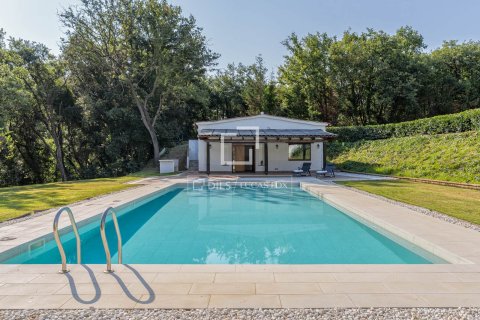 Finca de 5 dormitorios en venta en Montseny, Barcelona, Cataluña, Spain № 4204 - foto 3
