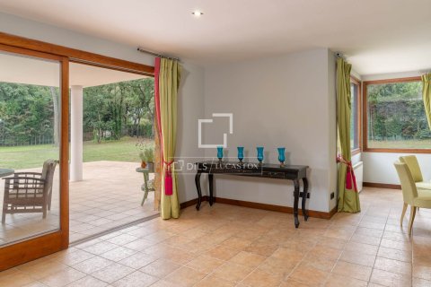 Finca de 5 dormitorios en venta en Montseny, Barcelona, Cataluña, Spain № 4204 - foto 15