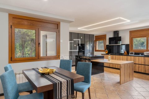 Finca de 5 dormitorios en venta en Montseny, Barcelona, Cataluña, Spain № 4204 - foto 20