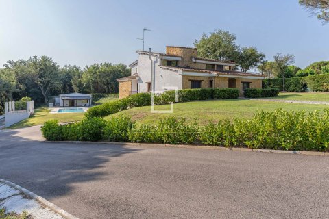 Finca de 5 dormitorios en venta en Montseny, Barcelona, Cataluña, Spain № 4204 - foto 10