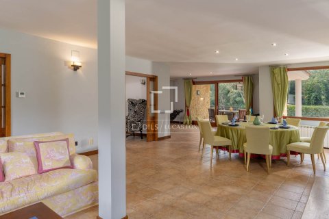 Finca de 5 dormitorios en venta en Montseny, Barcelona, Cataluña, Spain № 4204 - foto 14