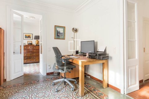3 bedrooms apartment for sale in Barcelona, Catalonia, Spain № 6539 - photo 11