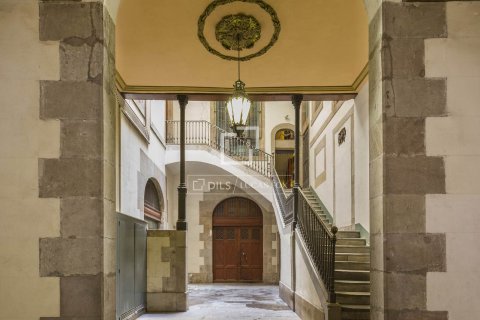 3 bedrooms apartment for sale in Barcelona, Catalonia, Spain № 6539 - photo 28