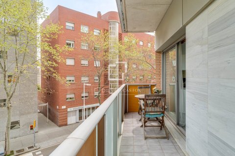 Купить квартиру в Барселона, Испания с 4 спальни, 122м², № 6544 - фото 5