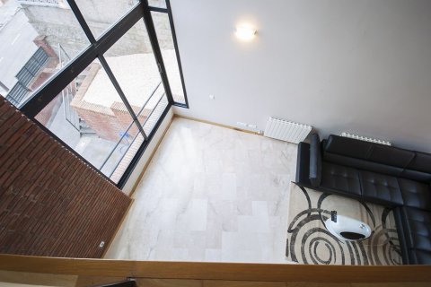 Сasa de 5 dormitorios en venta en Castelldefels, Barcelona, Cataluña, Spain № 6632 - foto 25