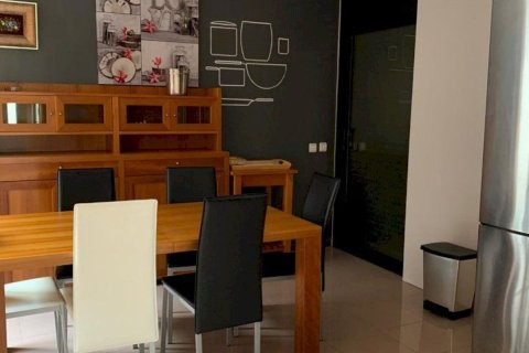 Сasa de 5 dormitorios en venta en Castelldefels, Barcelona, Cataluña, Spain № 6632 - foto 5