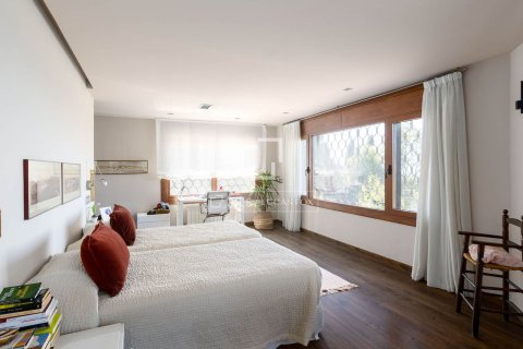 Villa de 6 dormitorios en venta en Cabrils, Barcelona, Cataluña, Spain № 6637 - foto 20