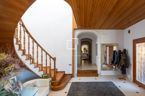Villa de 6 dormitorios en venta en Cabrils, Barcelona, Cataluña, Spain № 6637 - foto 17