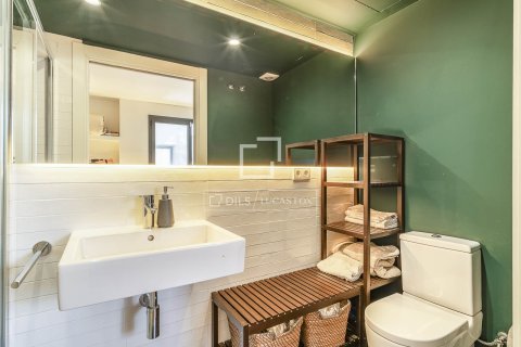 3 bedrooms penthouse for sale in Barcelona, Catalonia, Spain № 6638 - photo 13