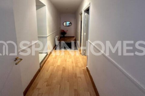 Villa de 2495 m² en venta en Vallromanes, Barcelona, Cataluña, Spain № 6633 - foto 5