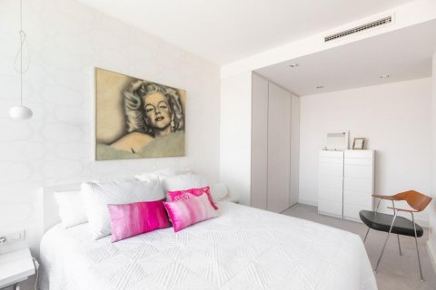 4 bedrooms apartment for sale in Barcelona, Catalonia, Spain № 1527 - photo 16