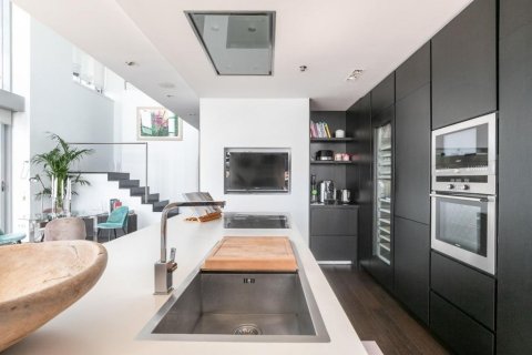 4 bedrooms apartment for sale in Barcelona, Catalonia, Spain № 1527 - photo 7