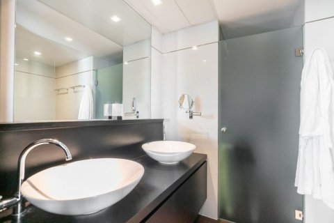 4 bedrooms apartment for sale in Barcelona, Catalonia, Spain № 1527 - photo 15