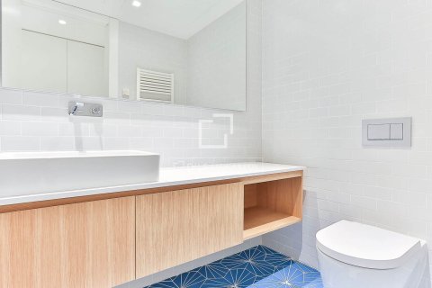 2 bedrooms apartment for sale in Barcelona, Catalonia, Spain № 4433 - photo 10