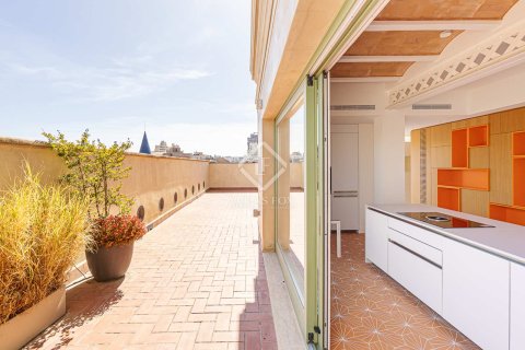 2 bedrooms apartment for sale in Barcelona, Catalonia, Spain № 4433 - photo 26