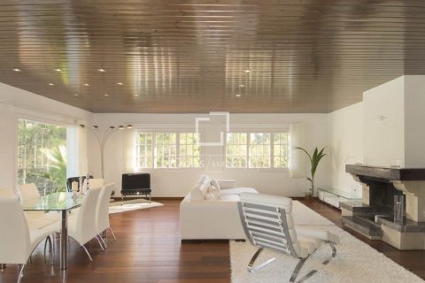 Villa de 5 dormitorios en venta en Bellaterra, Barcelona, Cataluña, Spain № 4437 - foto 4