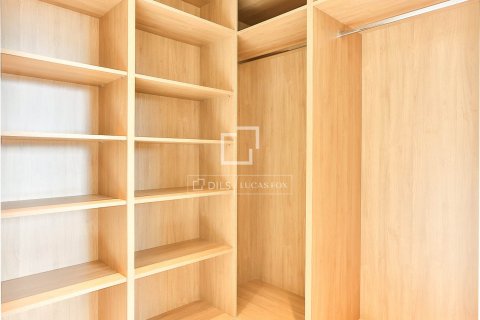 Apartamento de 3 dormitorios en venta en Barcelona, Cataluña, Spain № 4434 - foto 10