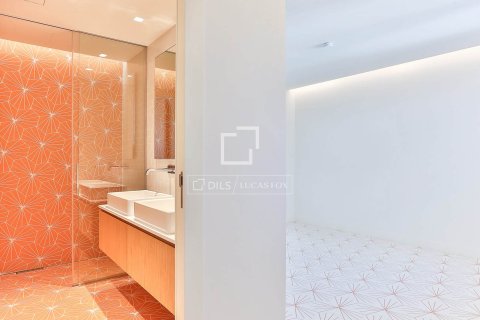 Apartamento de 3 dormitorios en venta en Barcelona, Cataluña, Spain № 4434 - foto 20