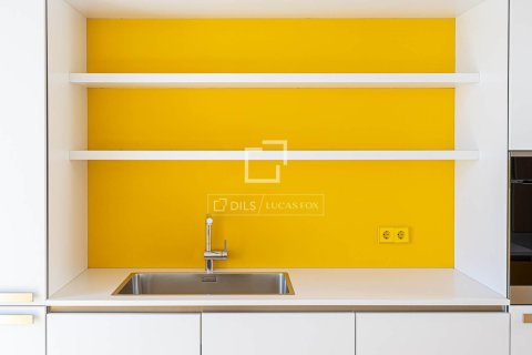 3 bedrooms apartment for sale in Barcelona, Catalonia, Spain № 4436 - photo 5