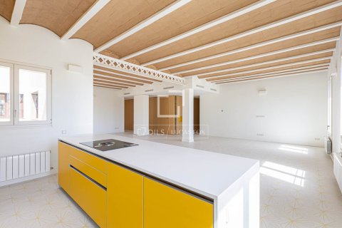 3 bedrooms apartment for sale in Barcelona, Catalonia, Spain № 4436 - photo 8