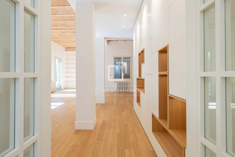 3 bedrooms apartment for sale in Barcelona, Catalonia, Spain № 4435 - photo 28