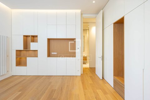 3 bedrooms apartment for sale in Barcelona, Catalonia, Spain № 4435 - photo 16
