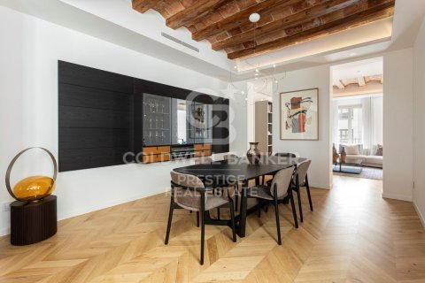 3 bedrooms apartment for rent in Barcelona, Catalonia, Spain № 6116 - photo 6