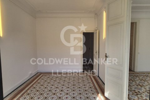 Oficina de 185 m² en alquiler en Barcelona, Cataluña, Spain № 6115 - foto 9