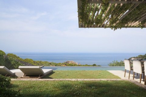 Сasa de 4 dormitorios en venta en Tamariu, Gerona, Cataluña, Spain № 6177 - foto 4