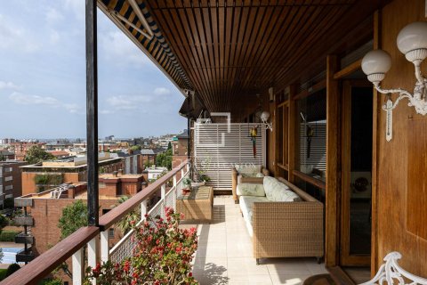 4 bedrooms apartment for rent in Barcelona, Catalonia, Spain № 7238 - photo 26