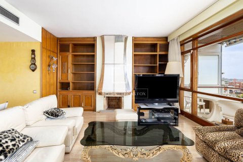 4 bedrooms apartment for rent in Barcelona, Catalonia, Spain № 7238 - photo 24