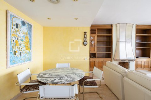 4 bedrooms apartment for rent in Barcelona, Catalonia, Spain № 7238 - photo 22
