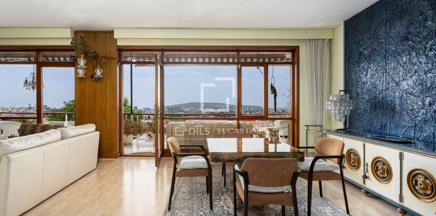 4 bedrooms apartment for rent in Barcelona, Catalonia, Spain № 7238